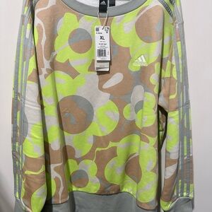 NWT Adidas Woman’s  fleece Sweater - Green and Tan